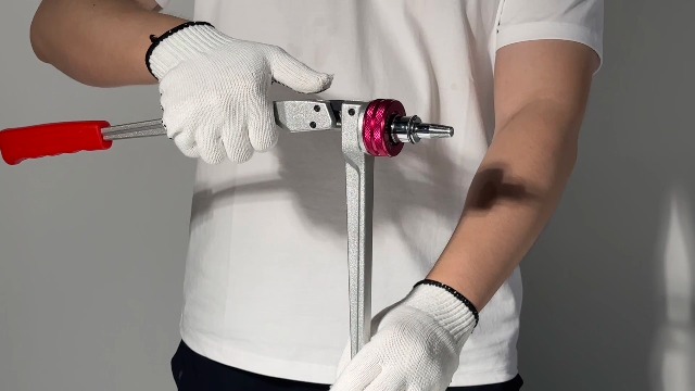 トレーニングブック 2 U-CAN ZUVER Pipe Expansion Tool for PEX Tube, ASTM F1960 Compliant